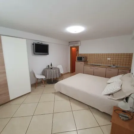 Appartamento Tea Novi Vinodolski